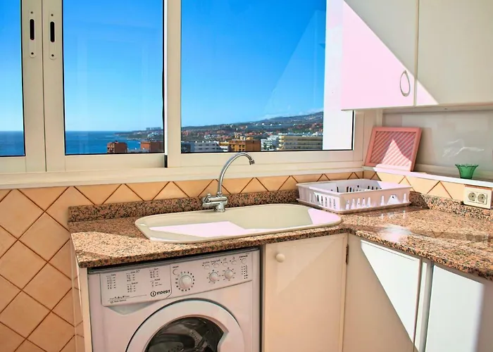 Palmeras Del Sur 1s Адехе